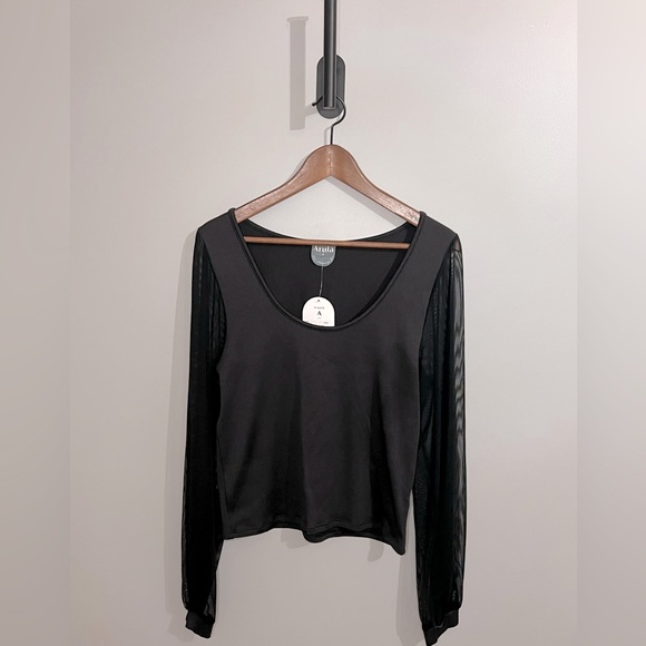 Arula sheer, mesh sleeve top - Picture 1 of 4